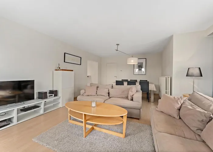 Brugge D2 * دي هان